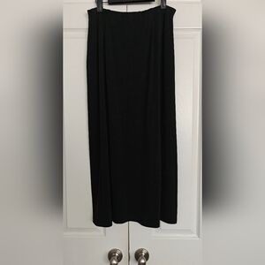 Black Women's Maxi Skirt - Classic Straight Fit, Size XL